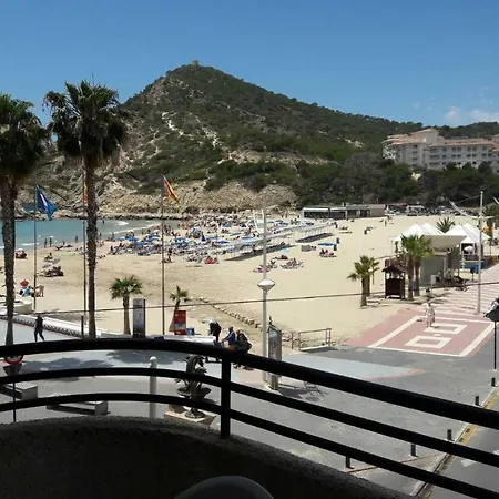 Elegance Overlooking The Pool Benidorm