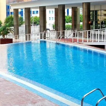 Elegance Overlooking The Pool * Benidorm